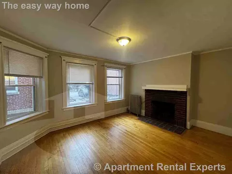 8 Craigie Cir #8, Cambridge, MA 02138