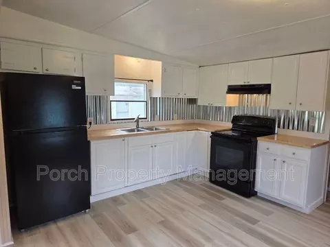 1207 Mills Ave, Pensacola, FL 32507