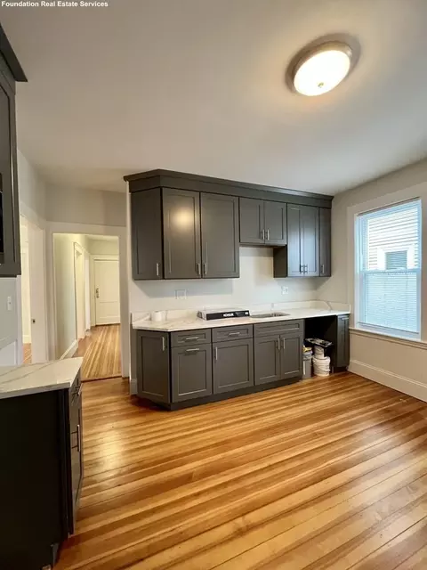 11 Fairbanks St #1, Boston, MA 02135