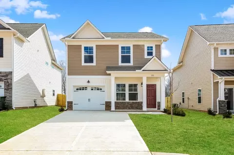 151 Highland Park Ct, Easley, SC 29642