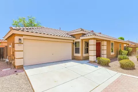 2281 E Peach Tree Dr, Chandler, AZ 85249