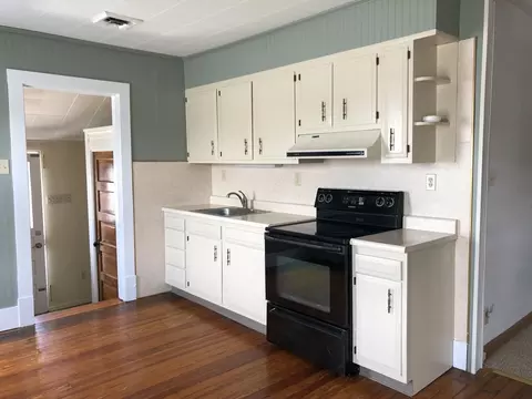 223 Spring Garden St, Leesport, PA 19533