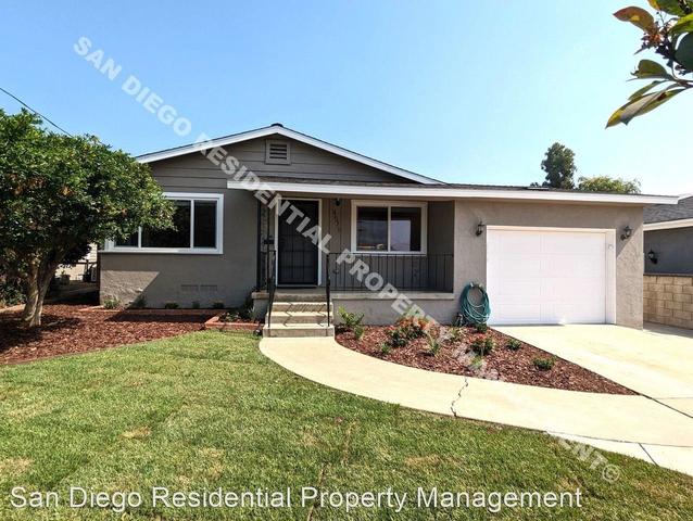 4571 Parks Ave, La Mesa, CA 91942