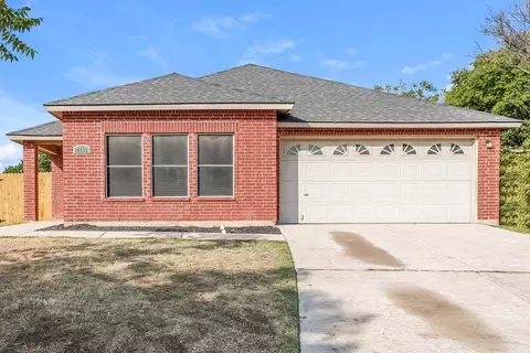 2603 Goliad Ct, Corinth, TX 76210