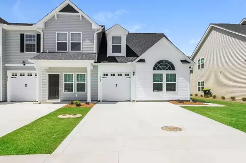7271 Bellacroft Dr, Leland, NC 28451