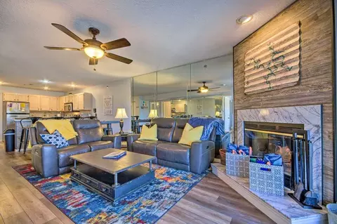 1481 Ledges Dr #432, Osage Beach, MO 65065