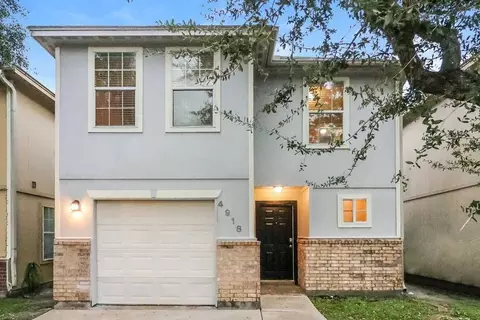 4918 N Cancun Dr, Houston, TX 77045