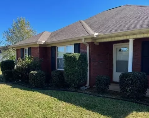 323 Willow Oak Dr, Harvest, AL 35749