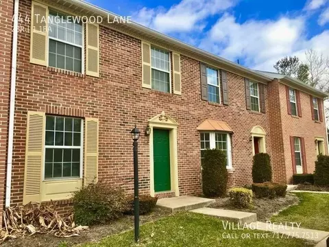 444 Tanglewood Ln, Dallastown, PA 17313