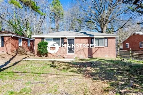 1913 Finchley Dr, Charlotte, NC 28215