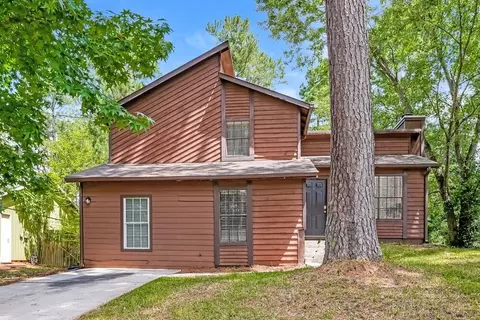 6198 Creekford Dr, Lithonia, GA 30058