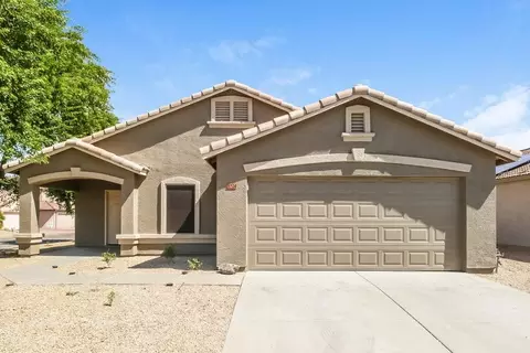 1924 E Connemara Dr, San Tan Valley, AZ 85140