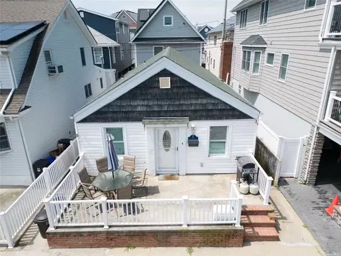 33 Minnesota Ave, Long Beach, NY 11561