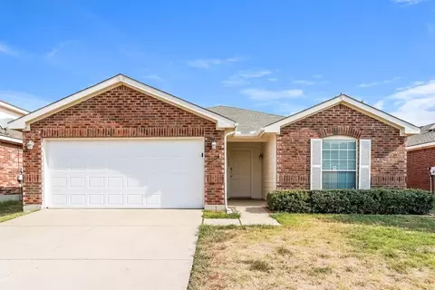 8809 Sagebrush Trl, Cross Roads, TX 76227