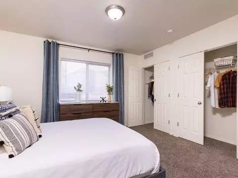 215 Walterscheid Blvd, Cheyenne, WY 82007