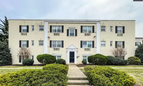 2301 Farrington Ave #NA, Huntington, VA 22303
