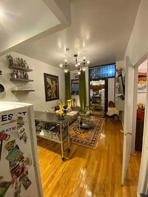 163 Attorney St #1A, New York, NY 10002