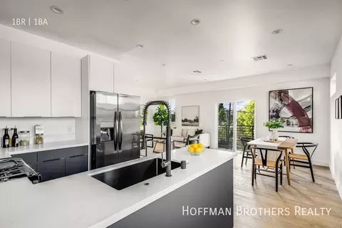 6082 12 W 18th St #1-2, Los Angeles, CA 90035