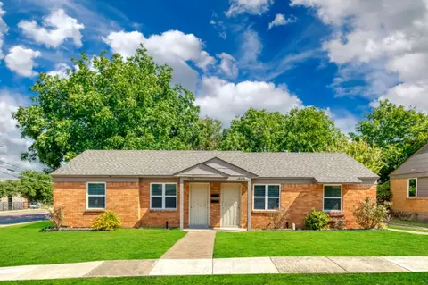 1900 Melrose St, Arlington, TX 76010