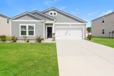128 S Reindeer Rd, Surfside Beach, SC 29575