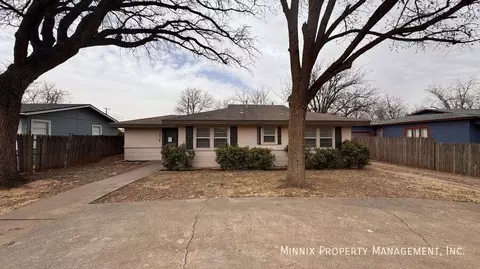3414 38th St, Lubbock, TX 79413