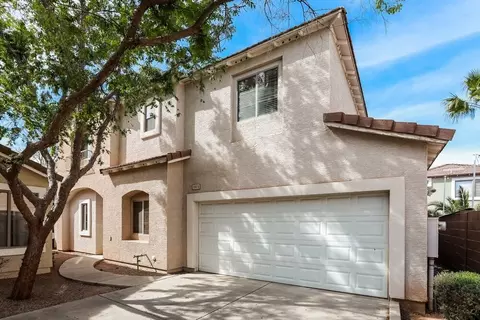 1190 S Red Rock Ct #B, Gilbert, AZ 85296