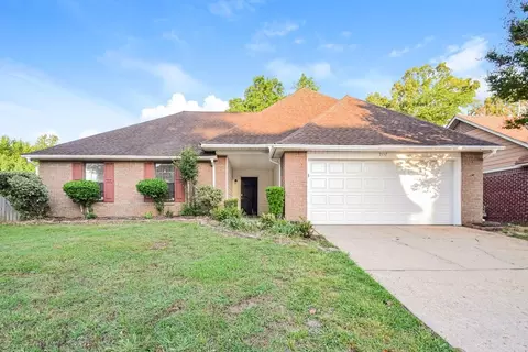 7117 Goodman Ridge Dr, Olive Branch, MS 38654
