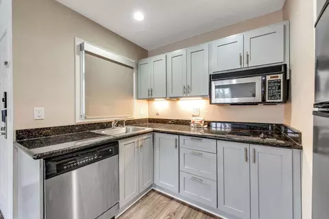 8503 N Tryon St, Charlotte, NC 28262
