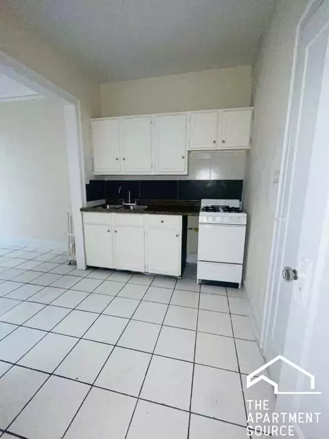 2140 Gunderson Ave #327, Berwyn, IL 60402