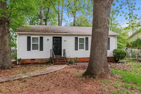 617 Gentle Breeze Dr, Charlotte, NC 28273