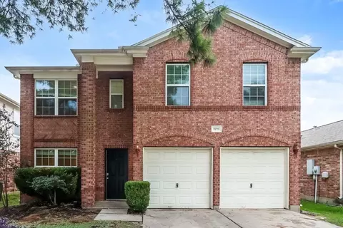 19119 Royal Isle Dr, Tomball, TX 77375