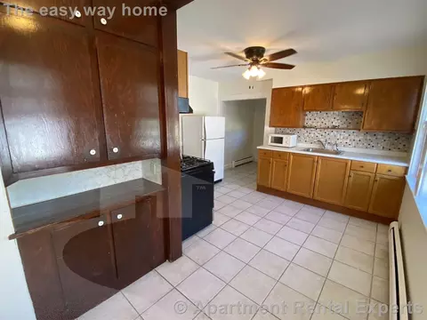 79 Clarendon Ave #2, Somerville, MA 02144