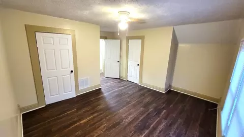 1925 S 8th St, Springfield, IL 62703 photo 15