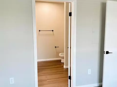 N St, Fresno, CA 93650