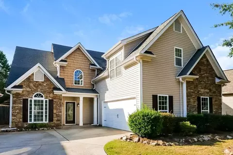 154 Village Park Dr, Newnan, GA 30265