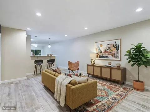 2303 E Side Dr #217, Austin, TX 78704