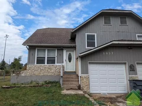 1037 N Jan #1037, Olathe, KS 66061