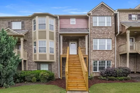 2239 Baywood Tree Ln, Snellville, GA 30078