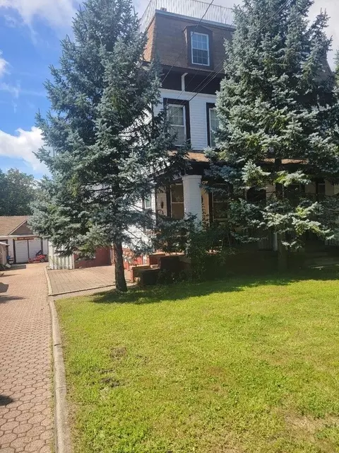 210 Union Ave, Mamaroneck, NY 10543