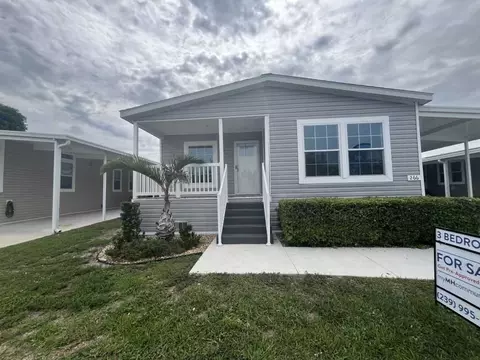 266 Mongoose Ln #266, North Fort Myers, FL 33917