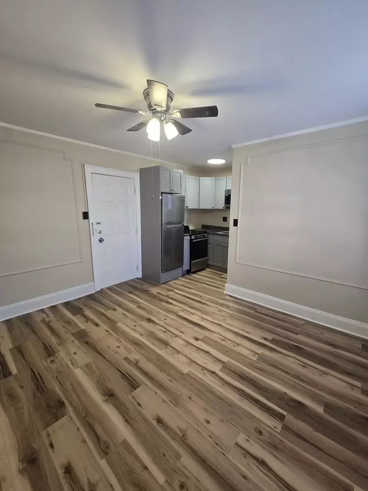  46 Kelly Pkwy, Bayonne, NJ 07002 photo 4