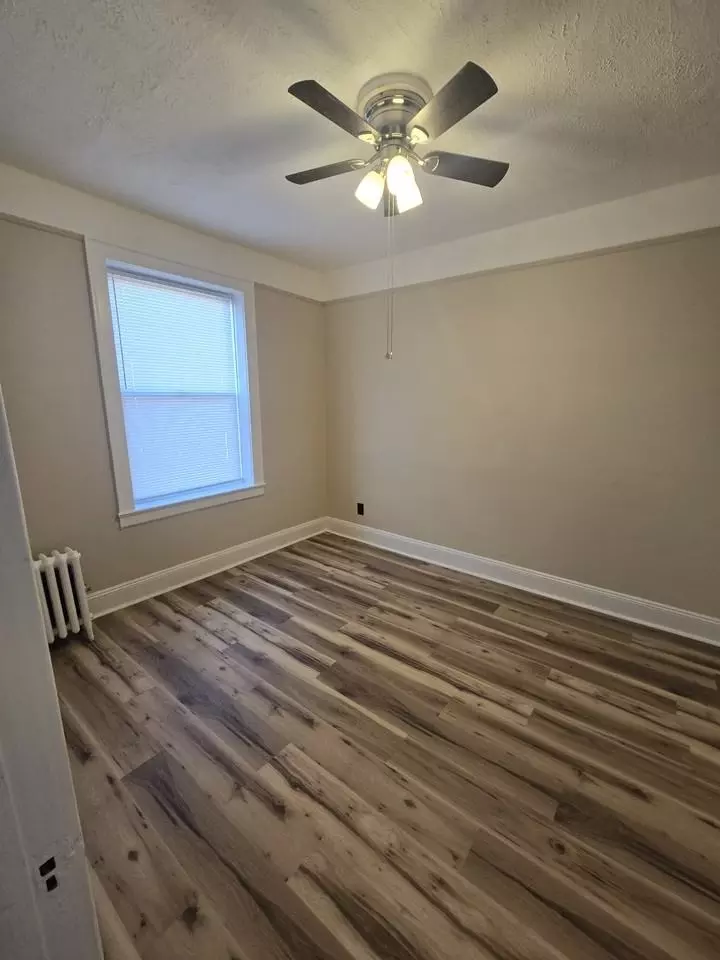  46 Kelly Pkwy, Bayonne, NJ 07002 photo 6