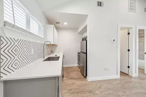 5018 San Jacinto St, Dallas, TX 75206