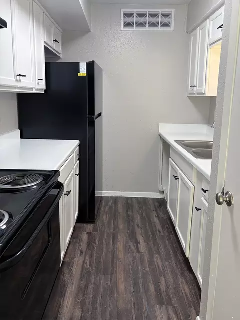 1124 Rutland Dr, Austin, TX 78758 photo 31