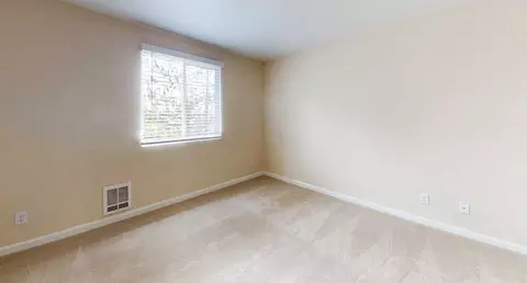 10710 Evergreen Way, Everett, WA 98204 photo 4