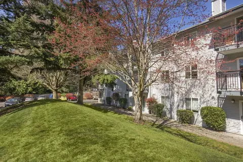 10710 Evergreen Way, Everett, WA 98204 photo 22