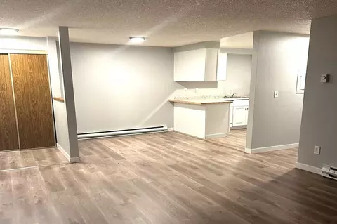 2910 SW Dolph Ct, Portland, OR 97219