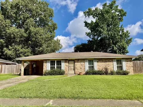 555 Burgin Ave, Baton Rouge, LA 70808