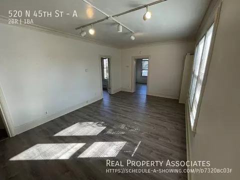 520 N 45th St #a, Seattle, WA 98103
