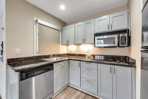 8503 N Tryon St, Charlotte, NC 28262